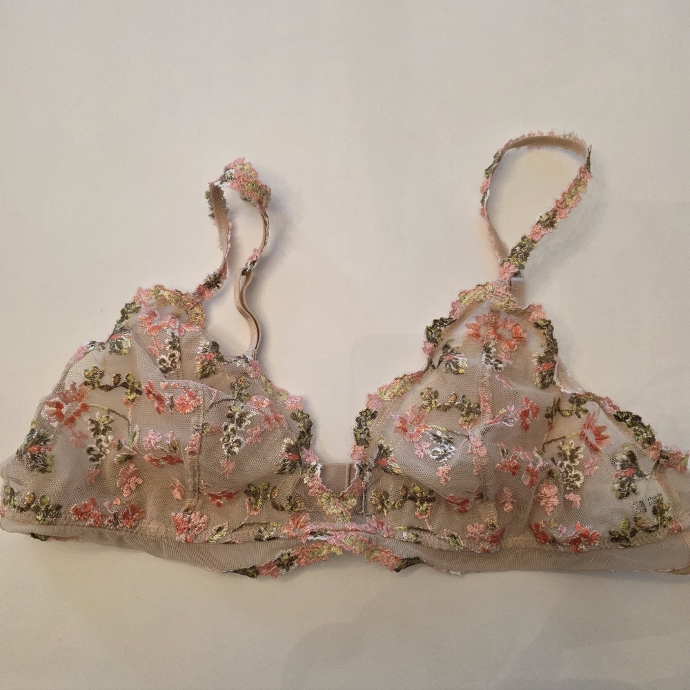 Aerie Medium Feminine Floral Embroidered Lace Bralette size medium womens